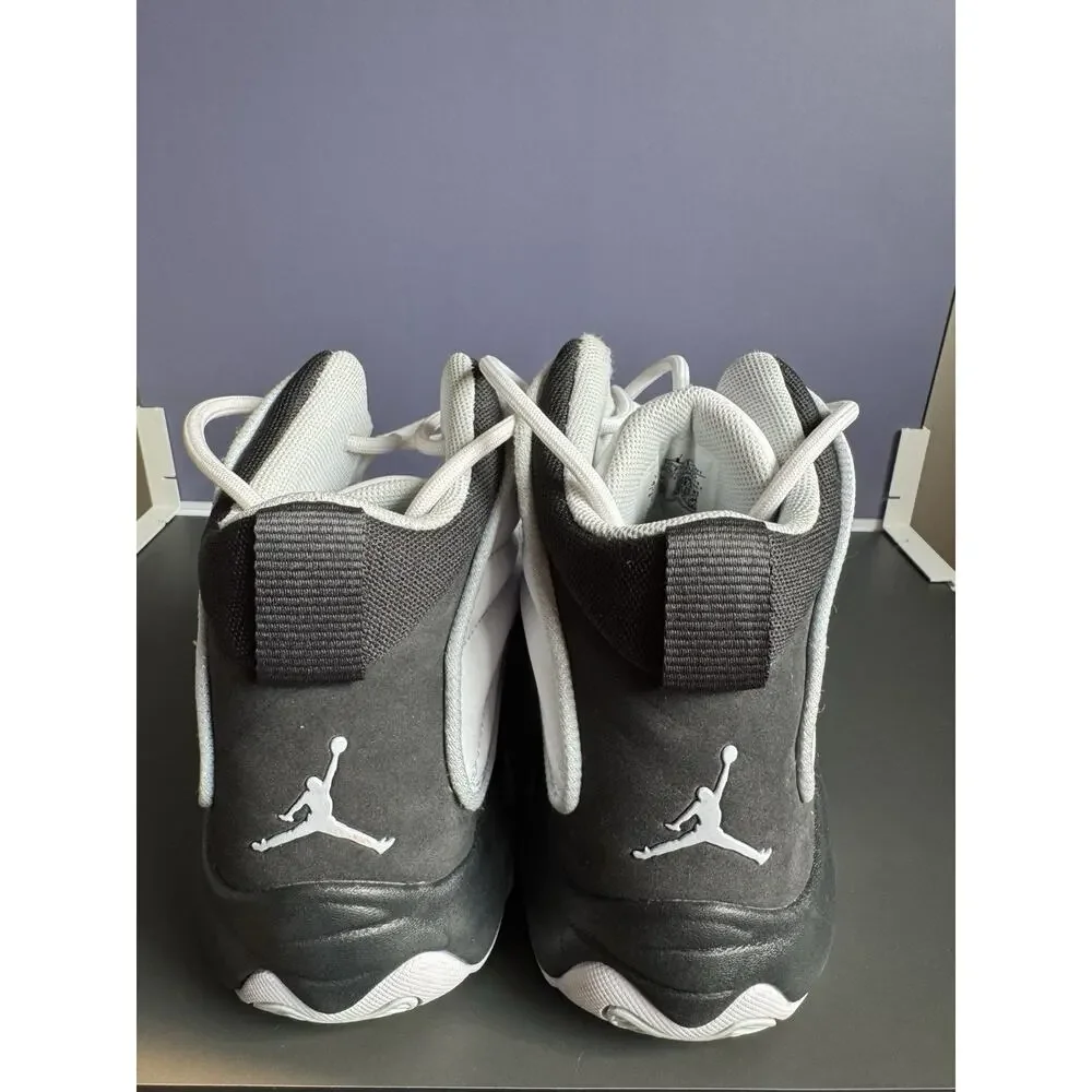 4.5 Boys JumpMan Pro Strong (Used)